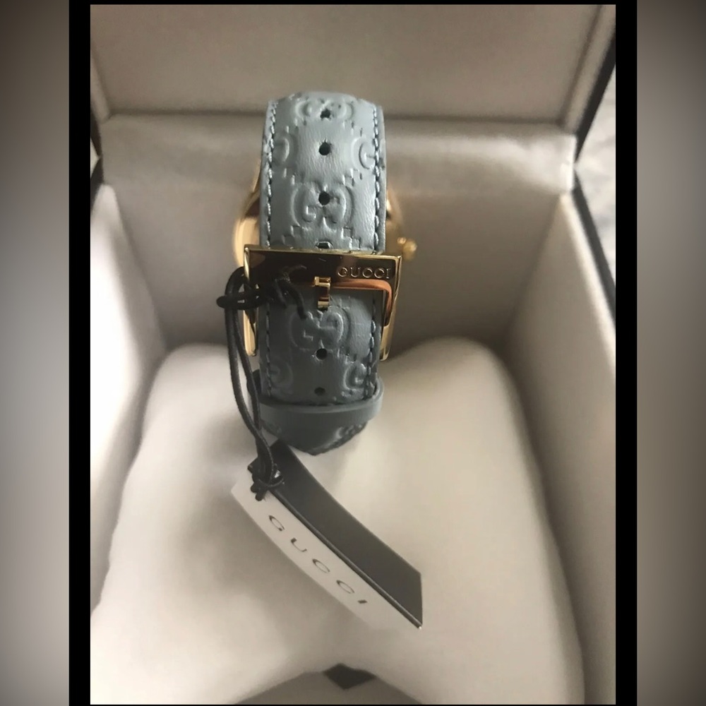 COPY - GUCCI WOMENSWEAR G-TIMELESS SIGNATURE LEATHER STRAP WATCH BABY BLUE AND … - Picture 4 of 9
